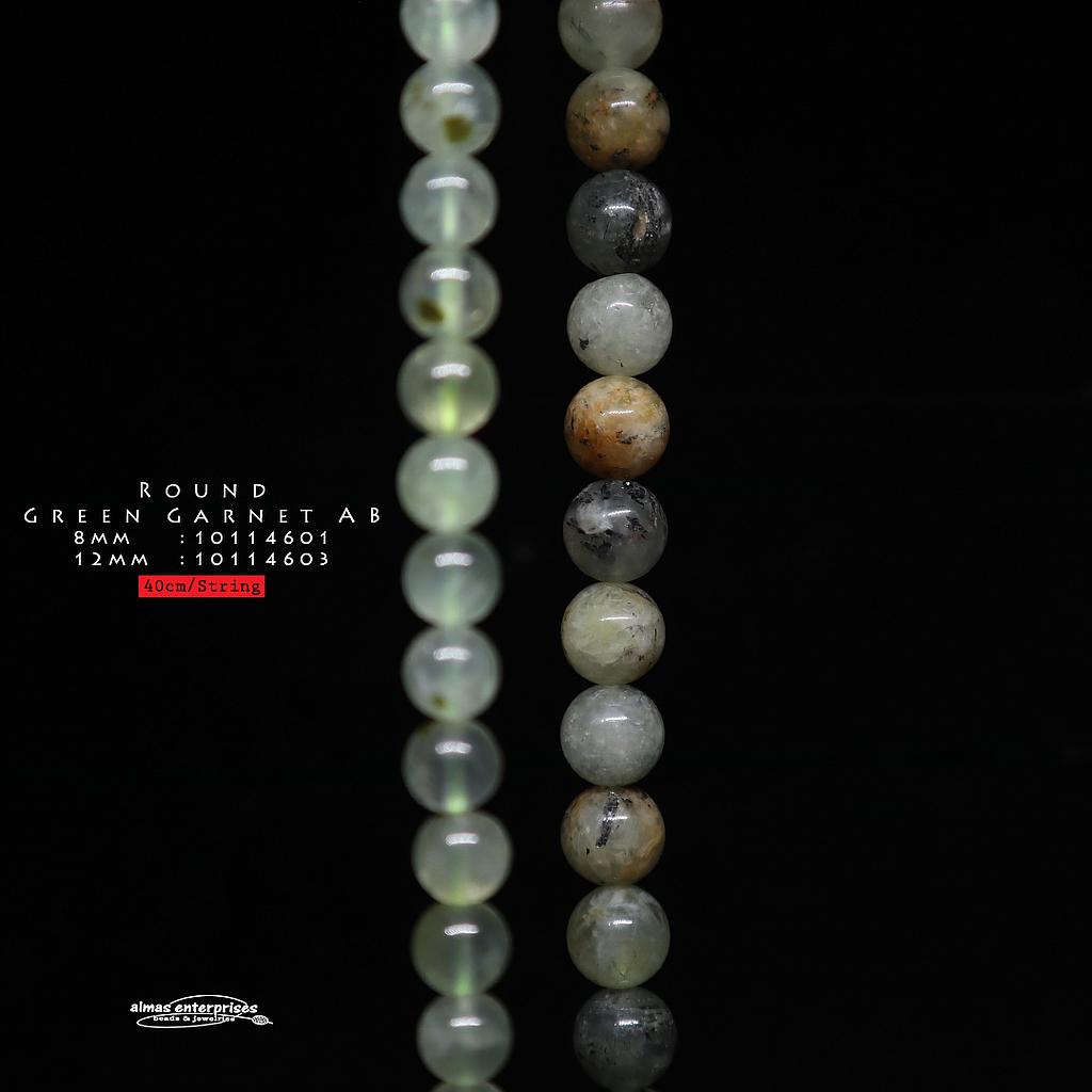 Round Green Garnet AB