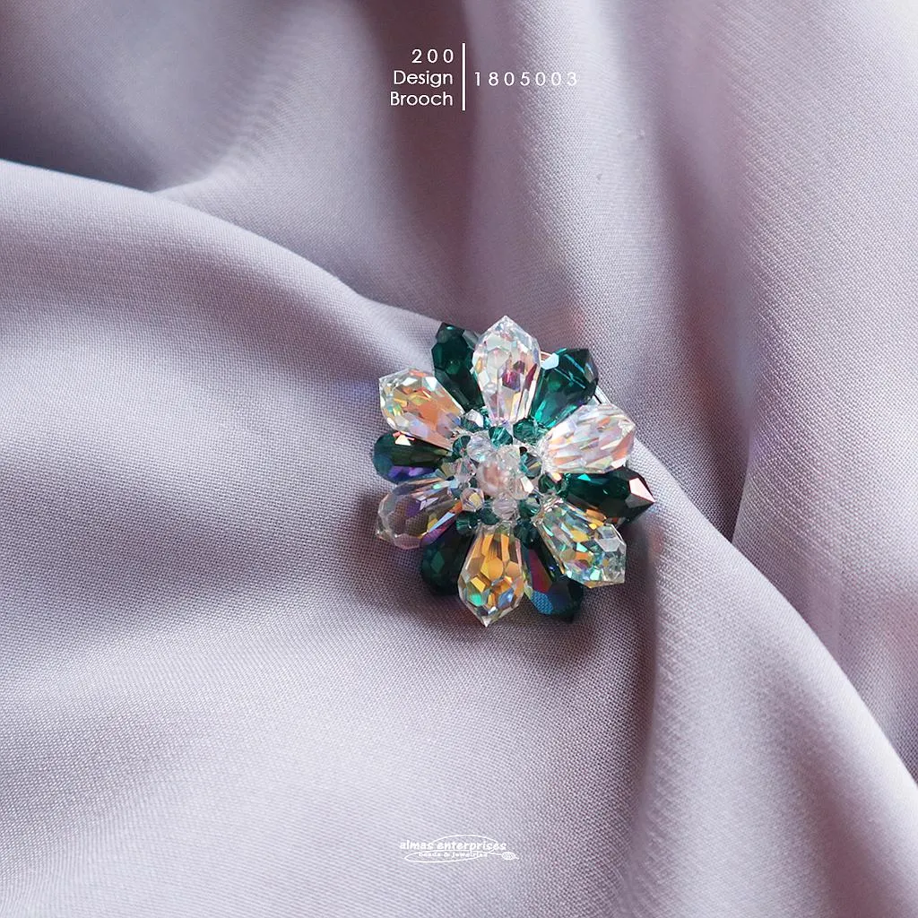 [1805003] Design Brooch 200