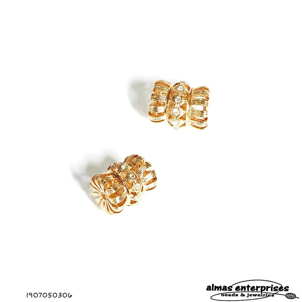 [1907050306] No.6 Big Beads With CZ Gold