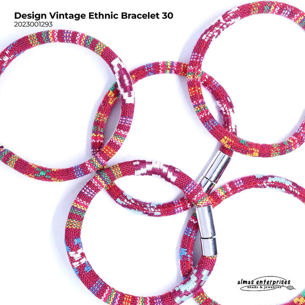 [2023001293] Design Vintage Ethnic Bracelet